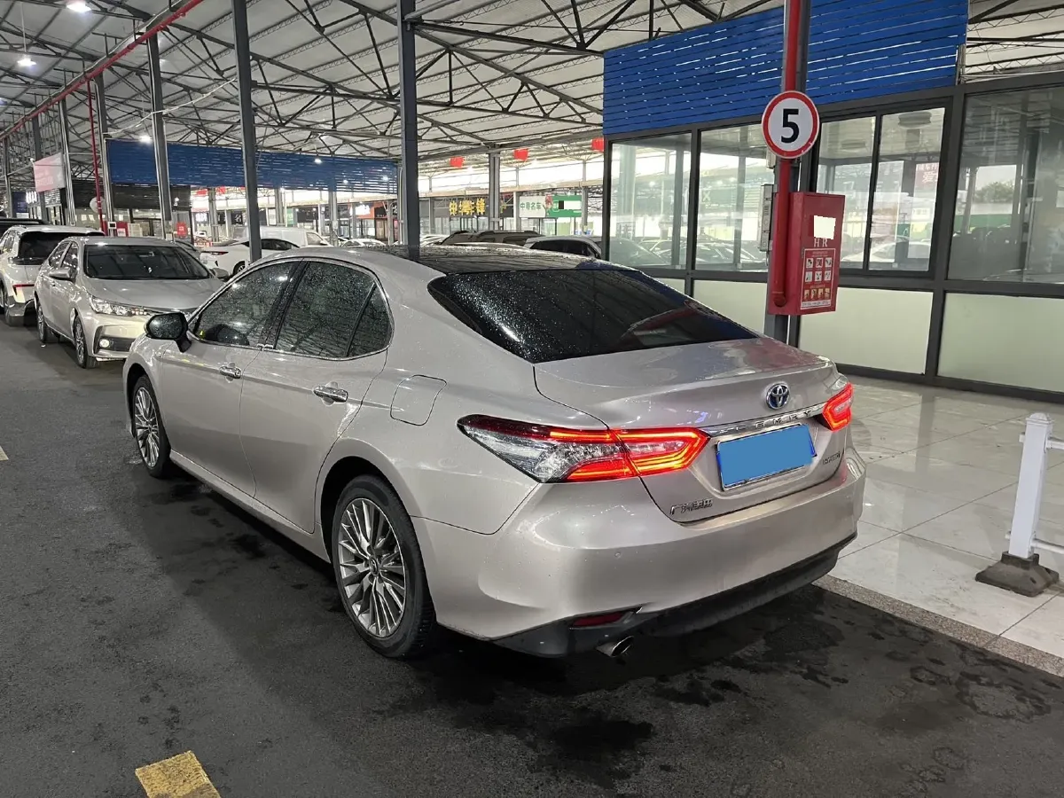 2019 Toyota Camry 2.5L 178HP L4 E-CVT Hybrid,autocango,china used car exporter,china ev exporter,chinese used car exporter,chinese used ev exporter