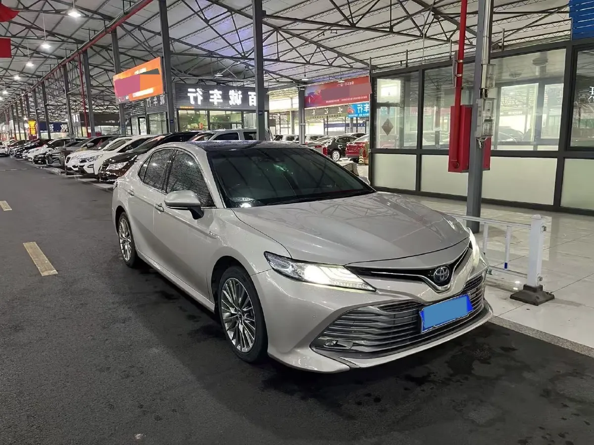 2019 Toyota Camry 2.5L 178HP L4 E-CVT Hybrid,autocango,china used car exporter,china ev exporter,chinese used car exporter,chinese used ev exporter