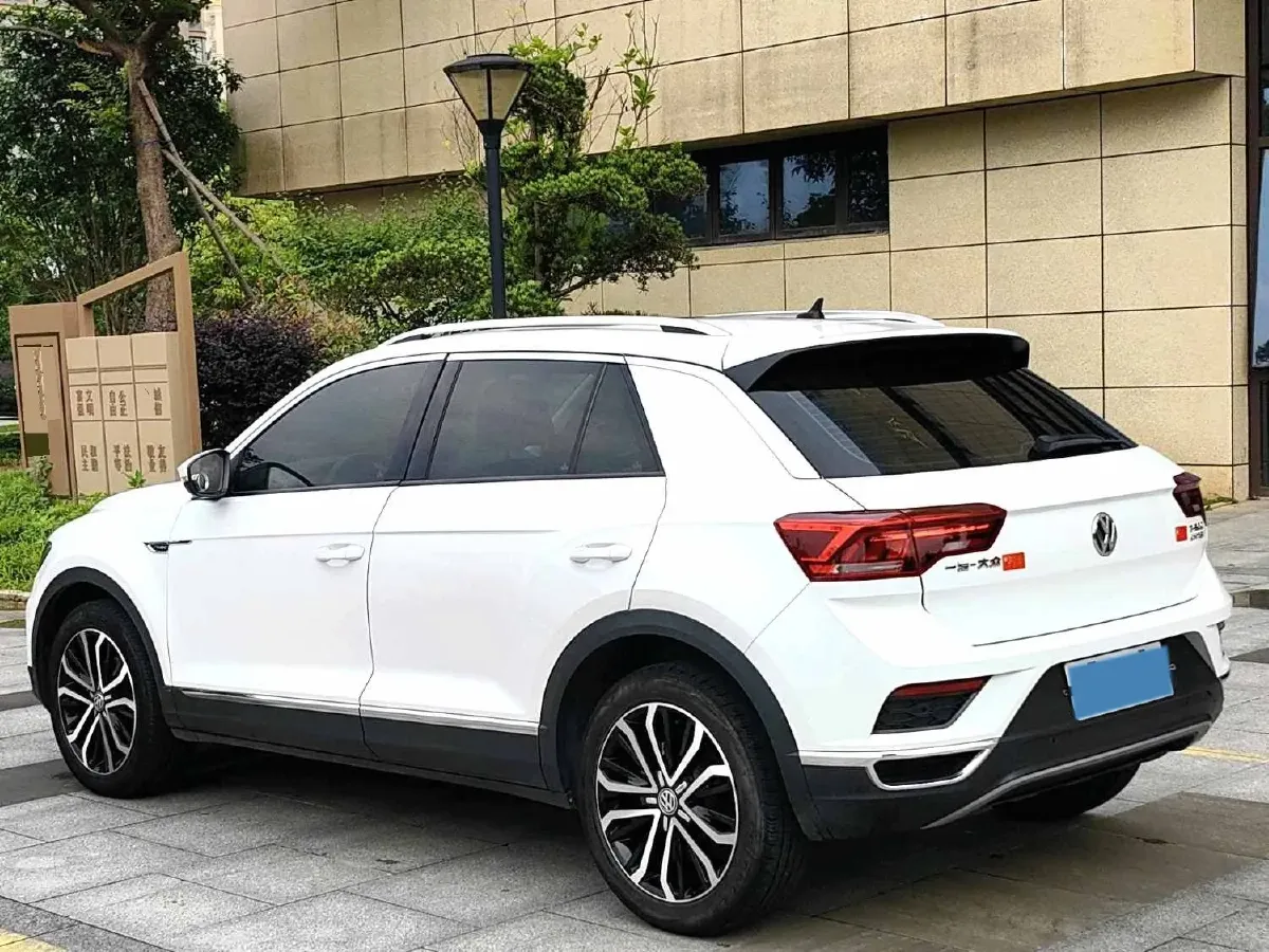 2019 Volkswagen T-Roc 1.4T 150HP L4 7DCT,autocango,china used car exporter,china ev exporter,chinese used car exporter,chinese used ev exporter