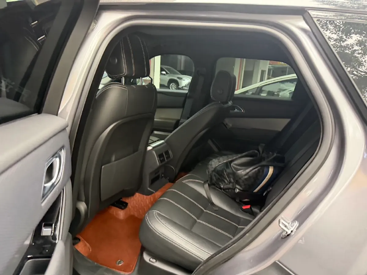 2021 Land Rover Range Rover Velar 2.0T 250HP L4 8AT,autocango,china used car exporter,china ev exporter,chinese used car exporter,chinese used ev exporter