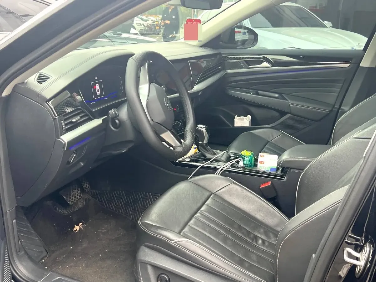 2023 Volkswagen Passat 2.0T 186HP L4 7DCT,autocango,china used car exporter,china ev exporter,chinese used car exporter,chinese used ev exporter