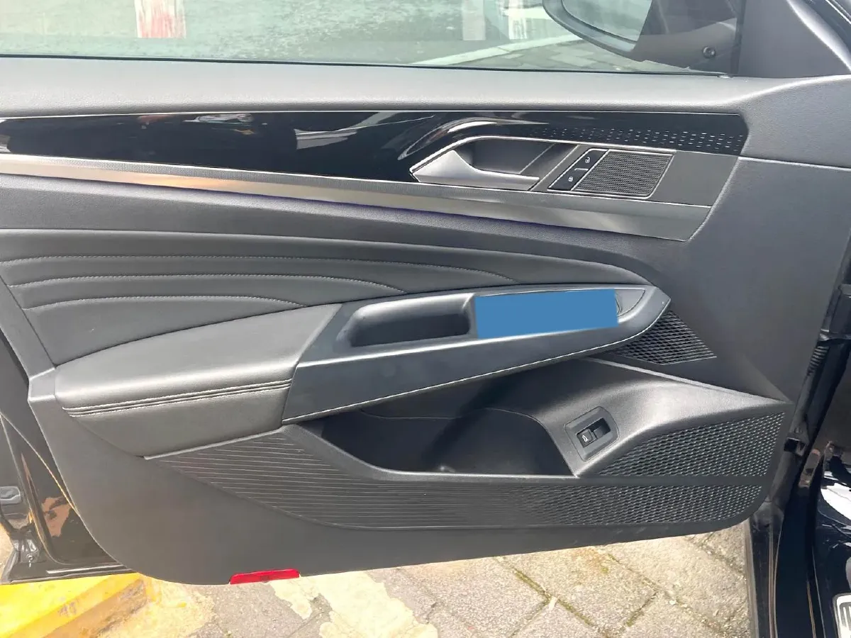 2023 Volkswagen Passat 2.0T 186HP L4 7DCT,autocango,china used car exporter,china ev exporter,chinese used car exporter,chinese used ev exporter