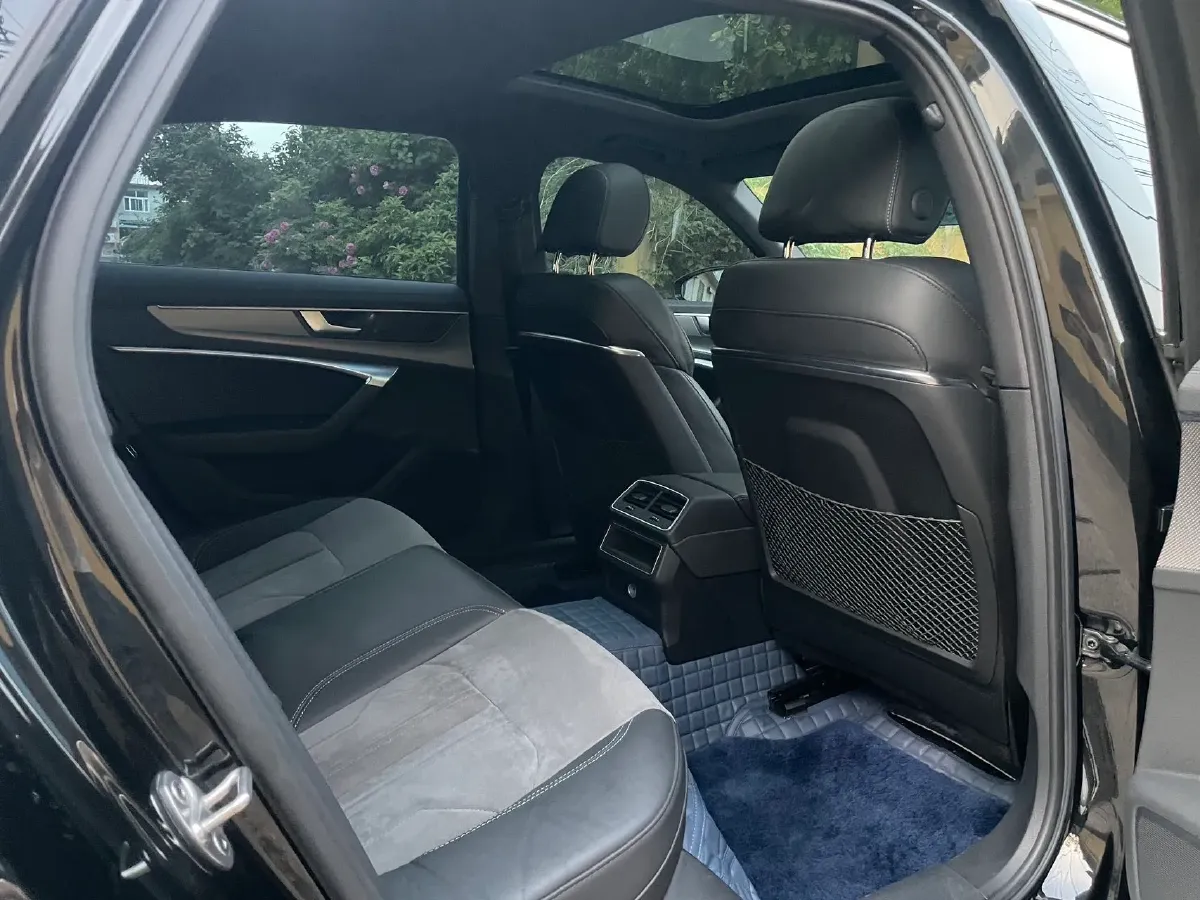 2019 Audi A6L 2.0T 190HP L4 7DCT,autocango,china used car exporter,china ev exporter,chinese used car exporter,chinese used ev exporter