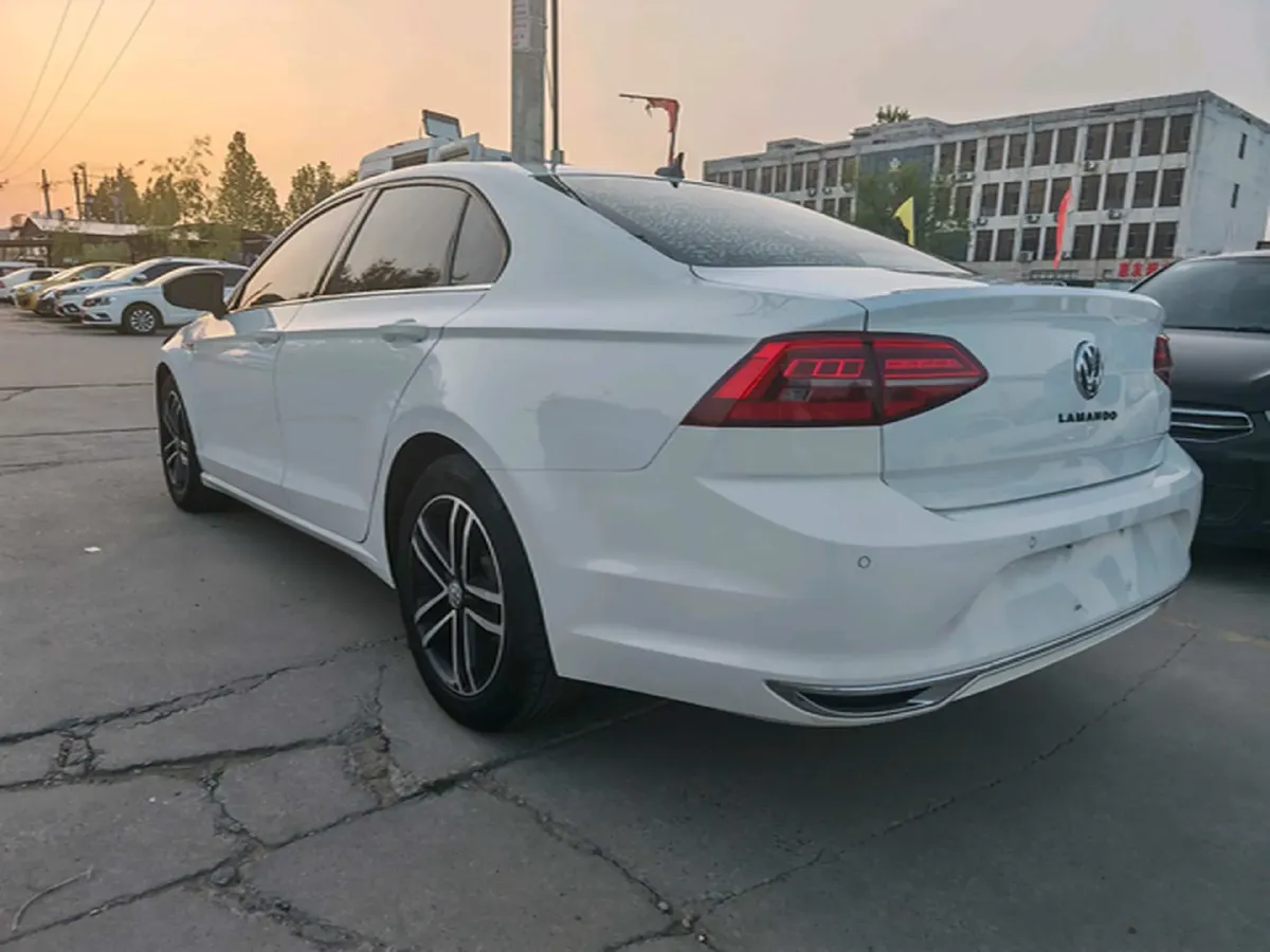 2021 Volkswagen Lamando 1.4T 150HP L4 7DCT,autocango,china used car exporter,china ev exporter,chinese used car exporter,chinese used ev exporter