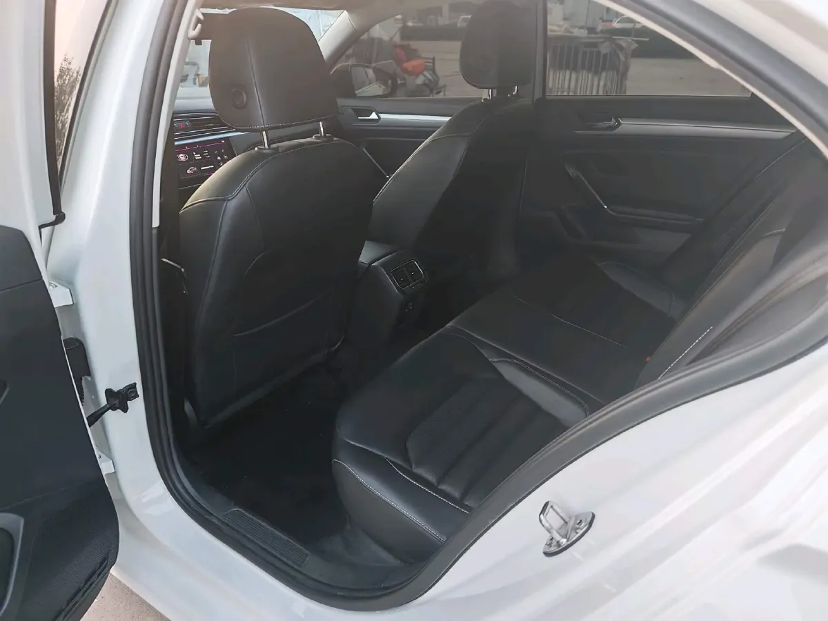 2021 Volkswagen Lamando 1.4T 150HP L4 7DCT,autocango,china used car exporter,china ev exporter,chinese used car exporter,chinese used ev exporter