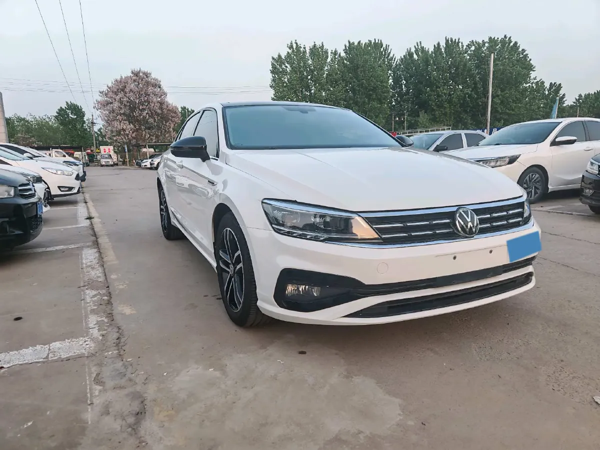 2021 Volkswagen Lamando 1.4T 150HP L4 7DCT,autocango,china used car exporter,china ev exporter,chinese used car exporter,chinese used ev exporter