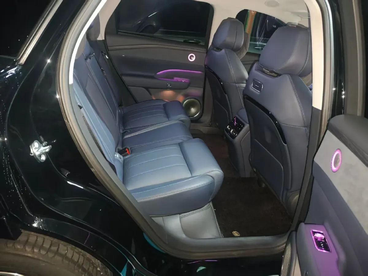 2025 Voyah FREE REEV 129HP REEV,autocango,china used car exporter,china ev exporter,chinese used car exporter,chinese used ev exporter