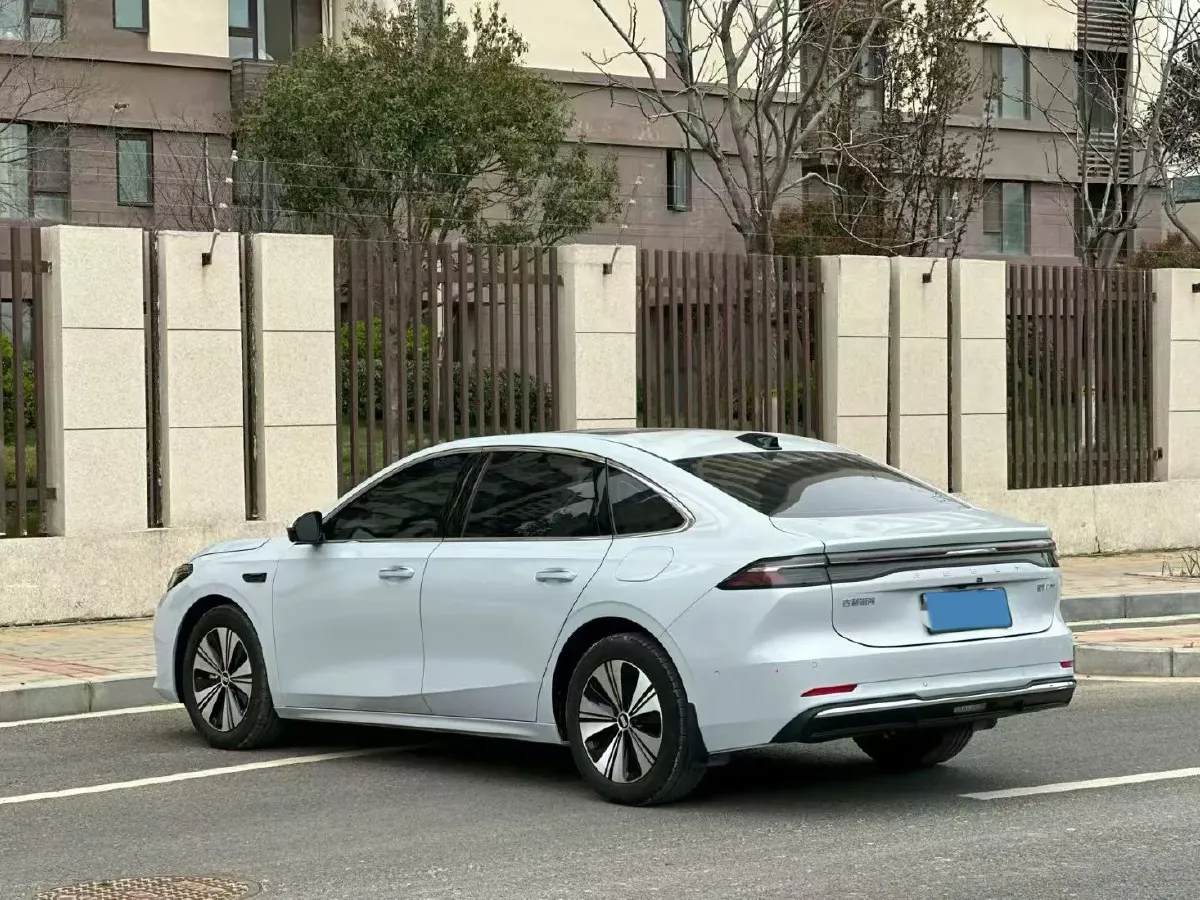 2025 Geely Galaxy A7 1.5L 112HP L4 1DHT PHEV,autocango,china used car exporter,china ev exporter,chinese used car exporter,chinese used ev exporter