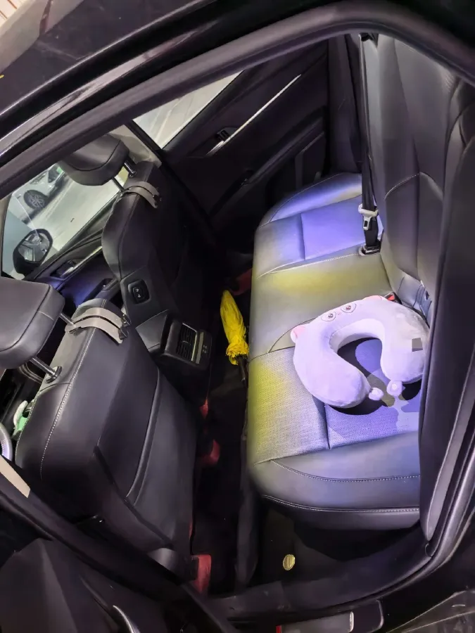 2024 Toyota Camry 2.0L 152HP L4 E-CVT Hybrid,autocango,china used car exporter,china ev exporter,chinese used car exporter,chinese used ev exporter