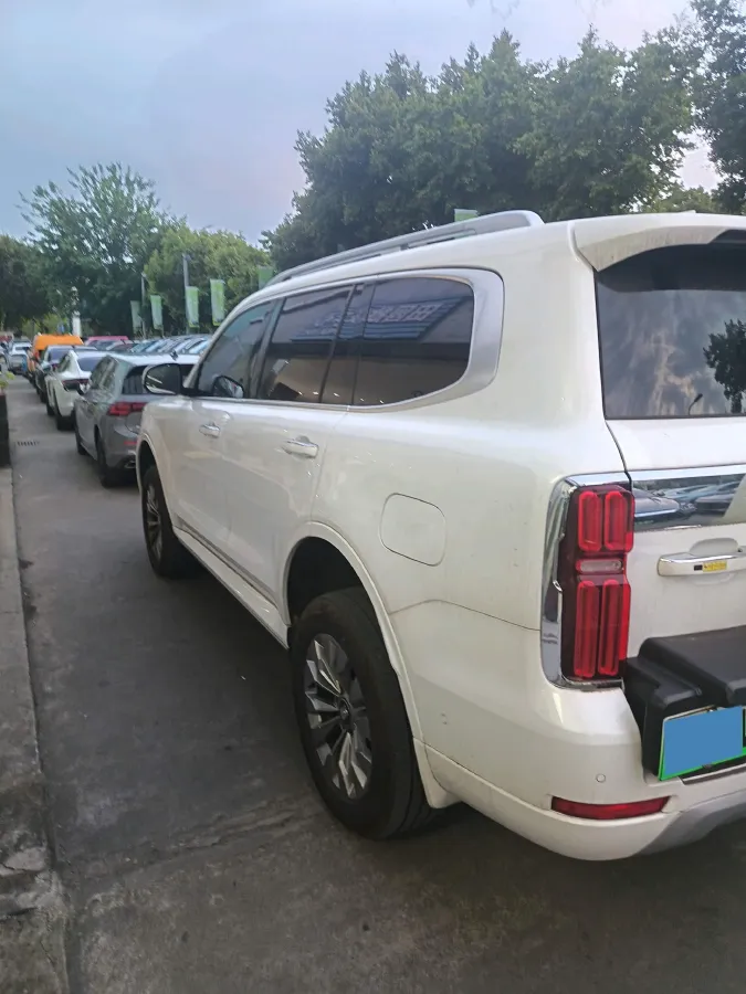 2023 Tank 500 2.0T 252HP L4 9AT PHEV 37.1KWH,autocango,china used car exporter,china ev exporter,chinese used car exporter,chinese used ev exporter