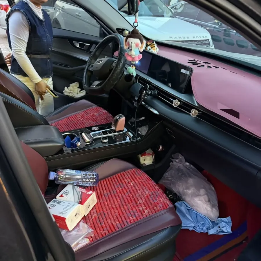 2022 ChangAn CS75 Plus 1.5T 178HP L4 6AT,autocango,china used car exporter,china ev exporter,chinese used car exporter,chinese used ev exporter