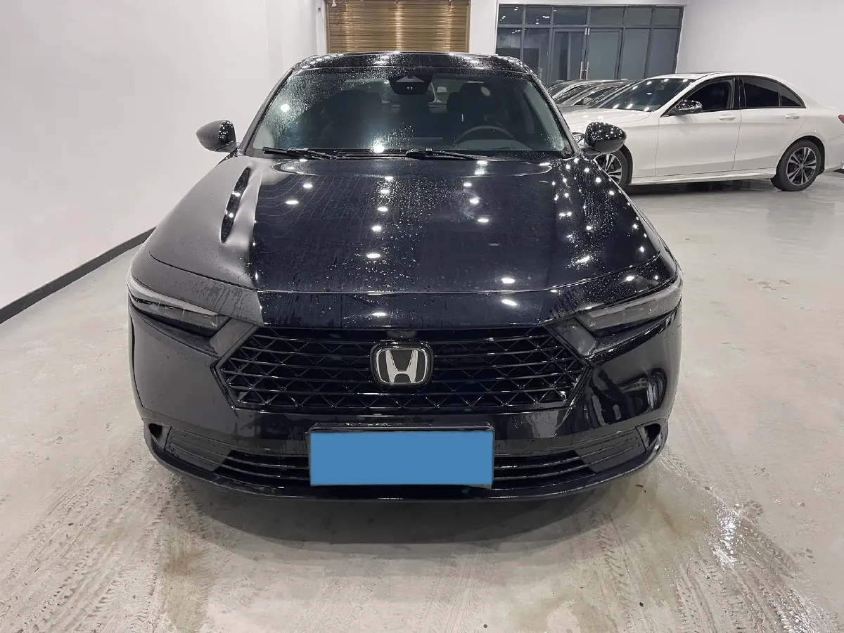 2025 Honda Accord 1.5T 192HP L4 CVT,autocango,china used car exporter,china ev exporter,chinese used car exporter,chinese used ev exporter