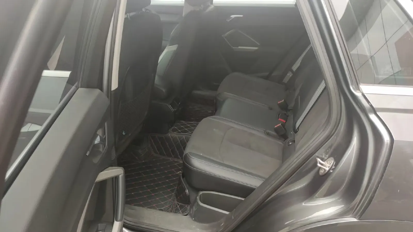 2022 Audi Q3 1.4T 150HP L4 7DCT,autocango,china used car exporter,china ev exporter,chinese used car exporter,chinese used ev exporter