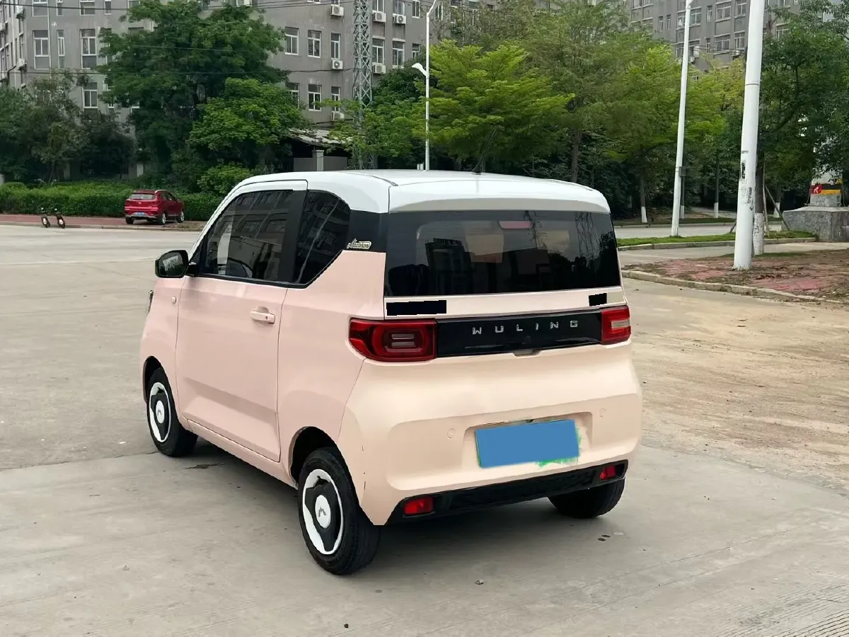 2021 WuLing HongGuang MINI EV BEV 13.8KWH,autocango,china used car exporter,china ev exporter,chinese used car exporter,chinese used ev exporter