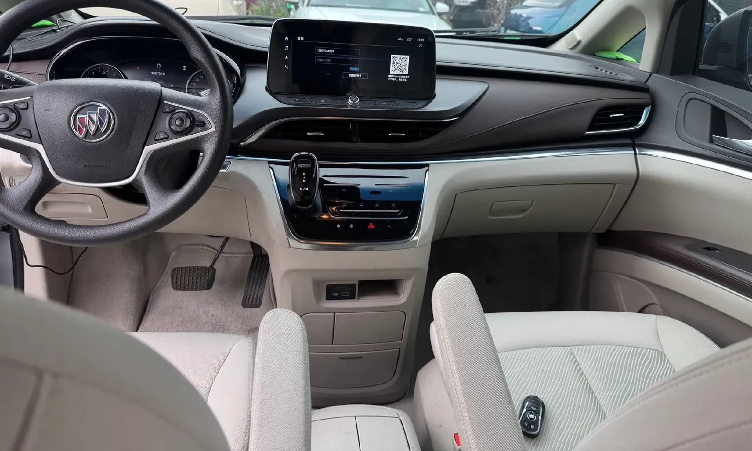 2023 Buick GL8 2.0T 237HP L4 9AT,autocango,china used car exporter,china ev exporter,chinese used car exporter,chinese used ev exporter