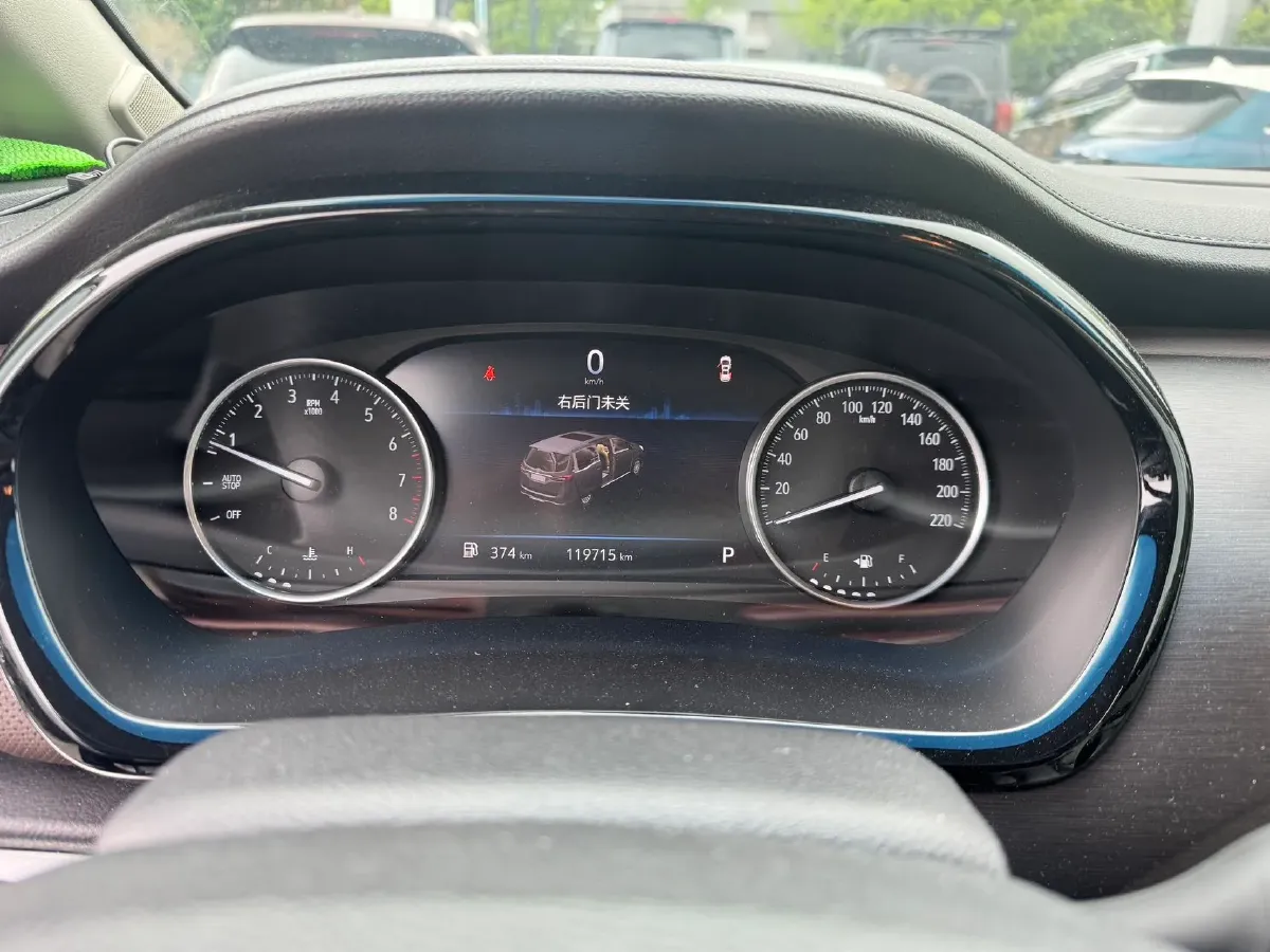 2023 Buick GL8 2.0T 237HP L4 9AT,autocango,china used car exporter,china ev exporter,chinese used car exporter,chinese used ev exporter