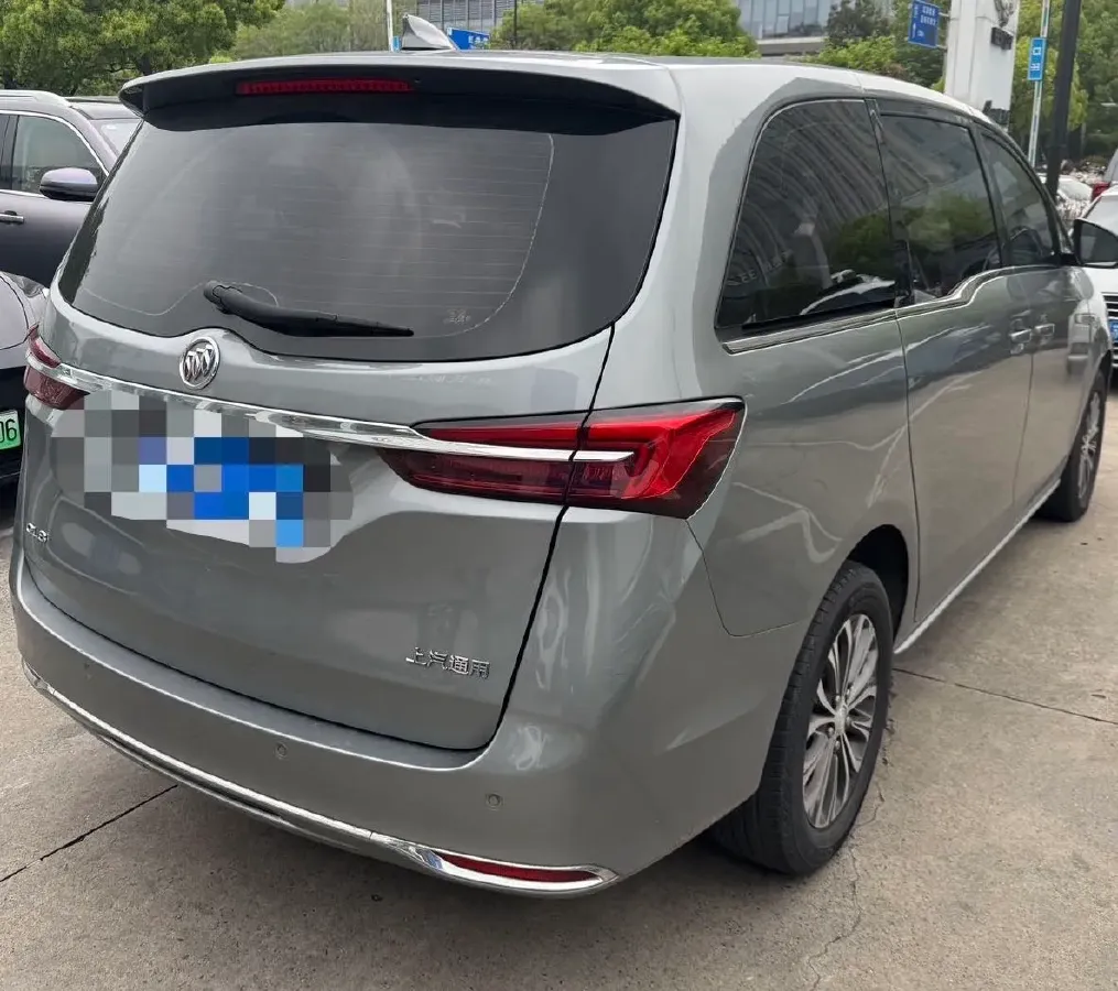 2023 Buick GL8 2.0T 237HP L4 9AT,autocango,china used car exporter,china ev exporter,chinese used car exporter,chinese used ev exporter