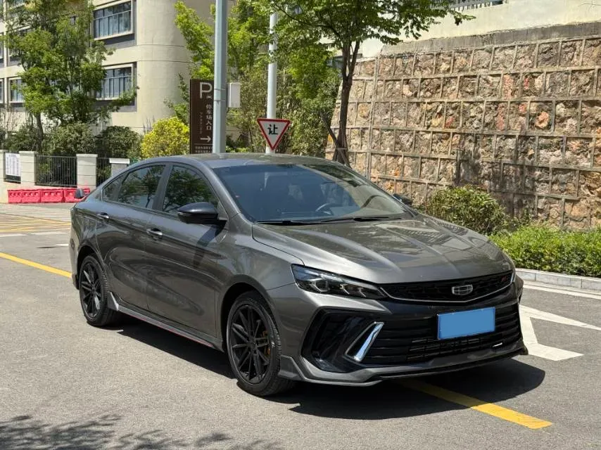 2022 Geely Binray 1.5T 181HP L4 7DCT,autocango,china used car exporter,china ev exporter,chinese used car exporter,chinese used ev exporter