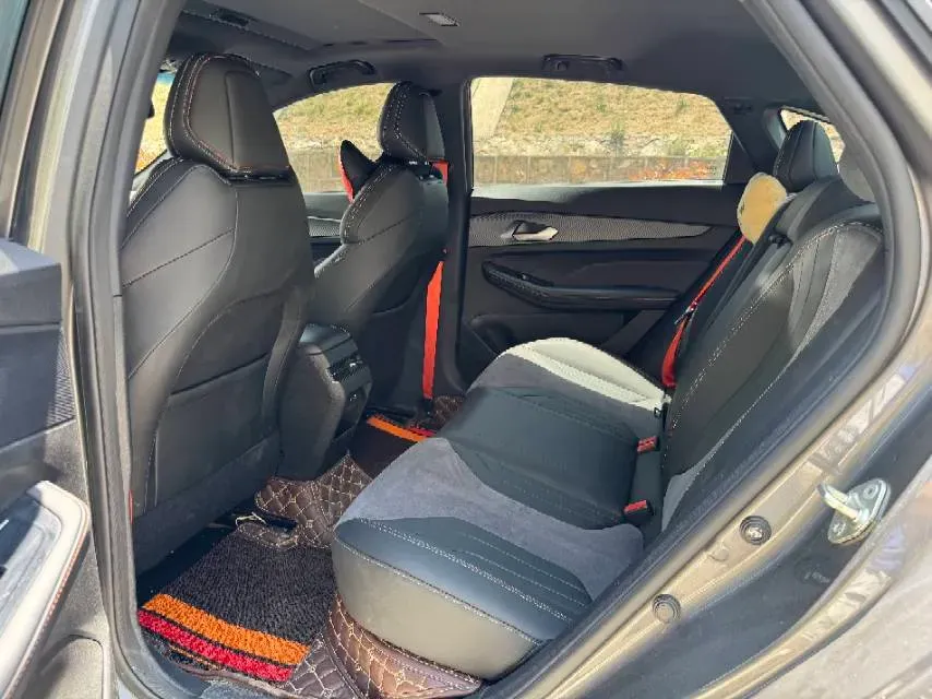 2022 Geely Binray 1.5T 181HP L4 7DCT,autocango,china used car exporter,china ev exporter,chinese used car exporter,chinese used ev exporter