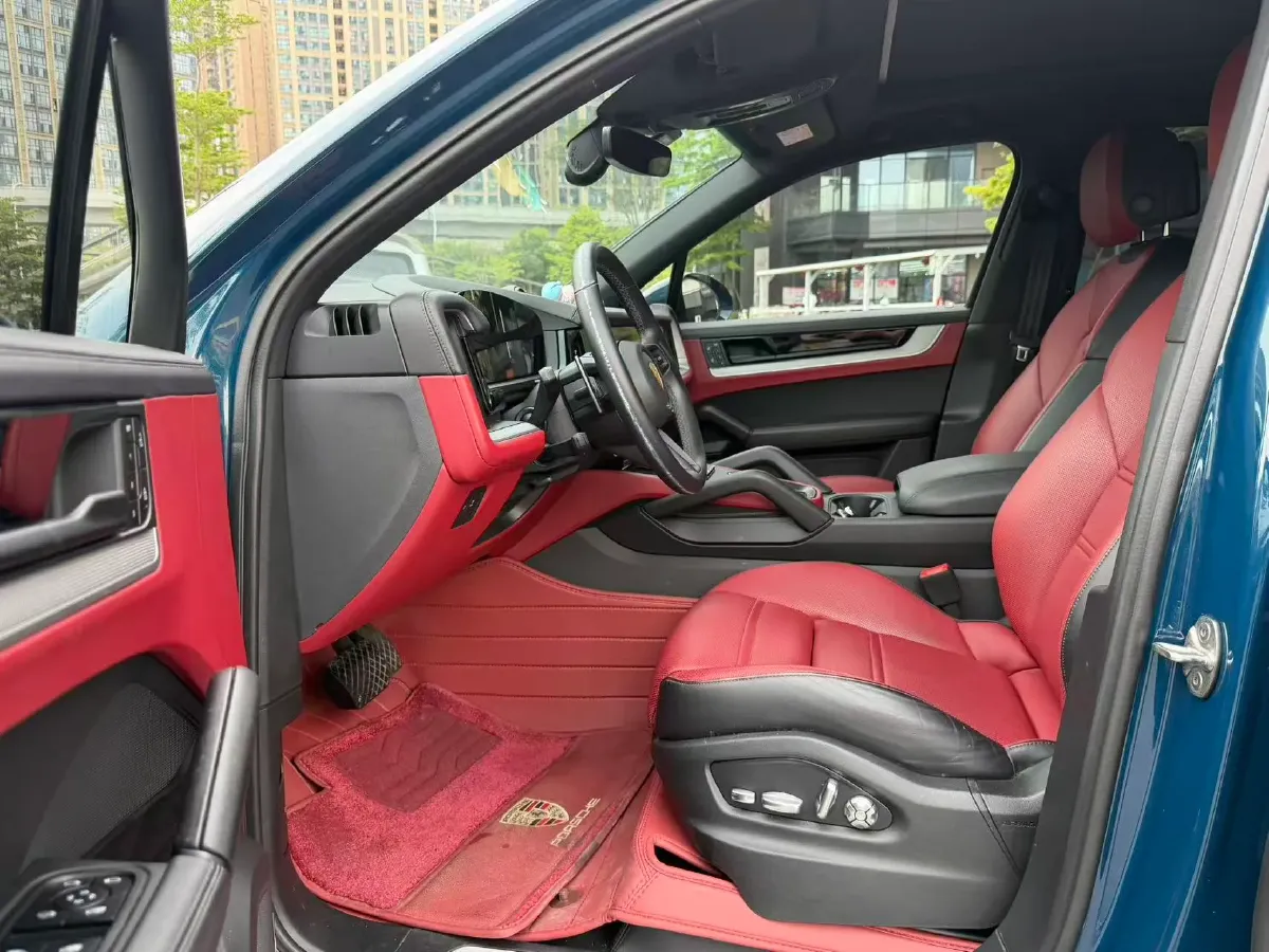 2024 Porsche Cayenne 3.0T 354HP V6 8AT,autocango,china used car exporter,china ev exporter,chinese used car exporter,chinese used ev exporter