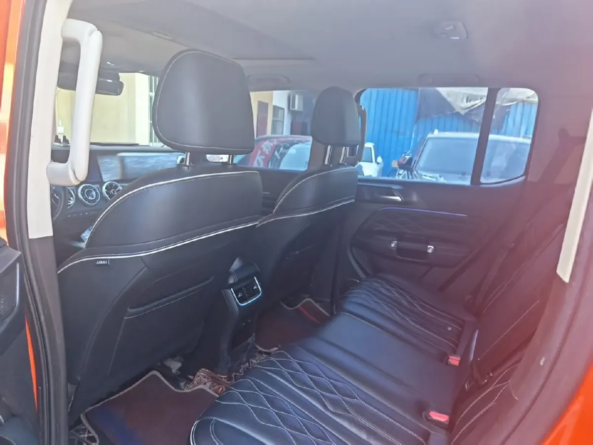 2021 Tank 300 2.0T 227HP L4 8AT,autocango,china used car exporter,china ev exporter,chinese used car exporter,chinese used ev exporter