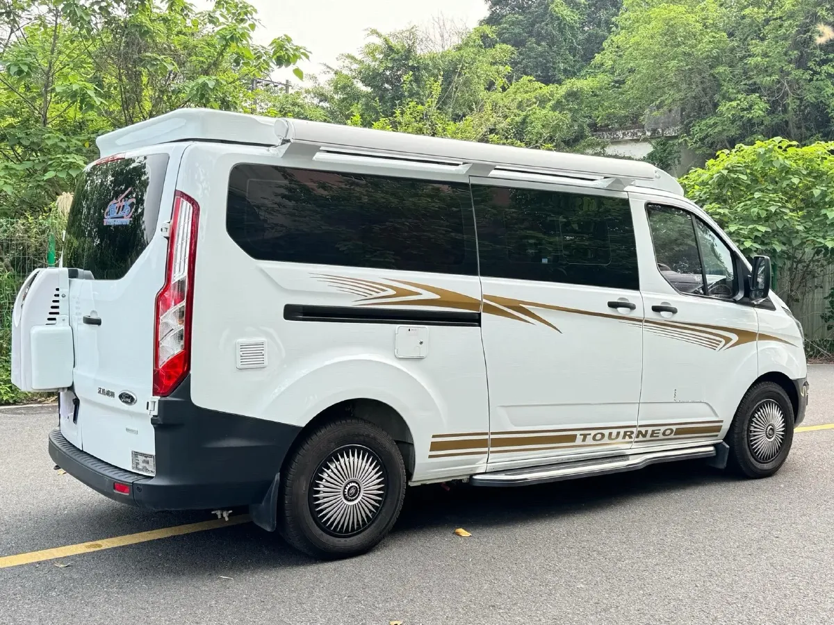 2021 Ford Transit 2.0T 202HP L4 6AT,autocango,china used car exporter,china ev exporter,chinese used car exporter,chinese used ev exporter