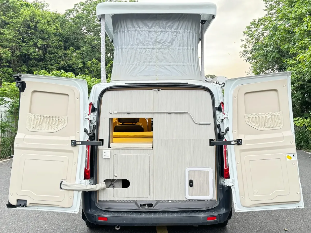 2021 Ford Transit 2.0T 202HP L4 6AT,autocango,china used car exporter,china ev exporter,chinese used car exporter,chinese used ev exporter