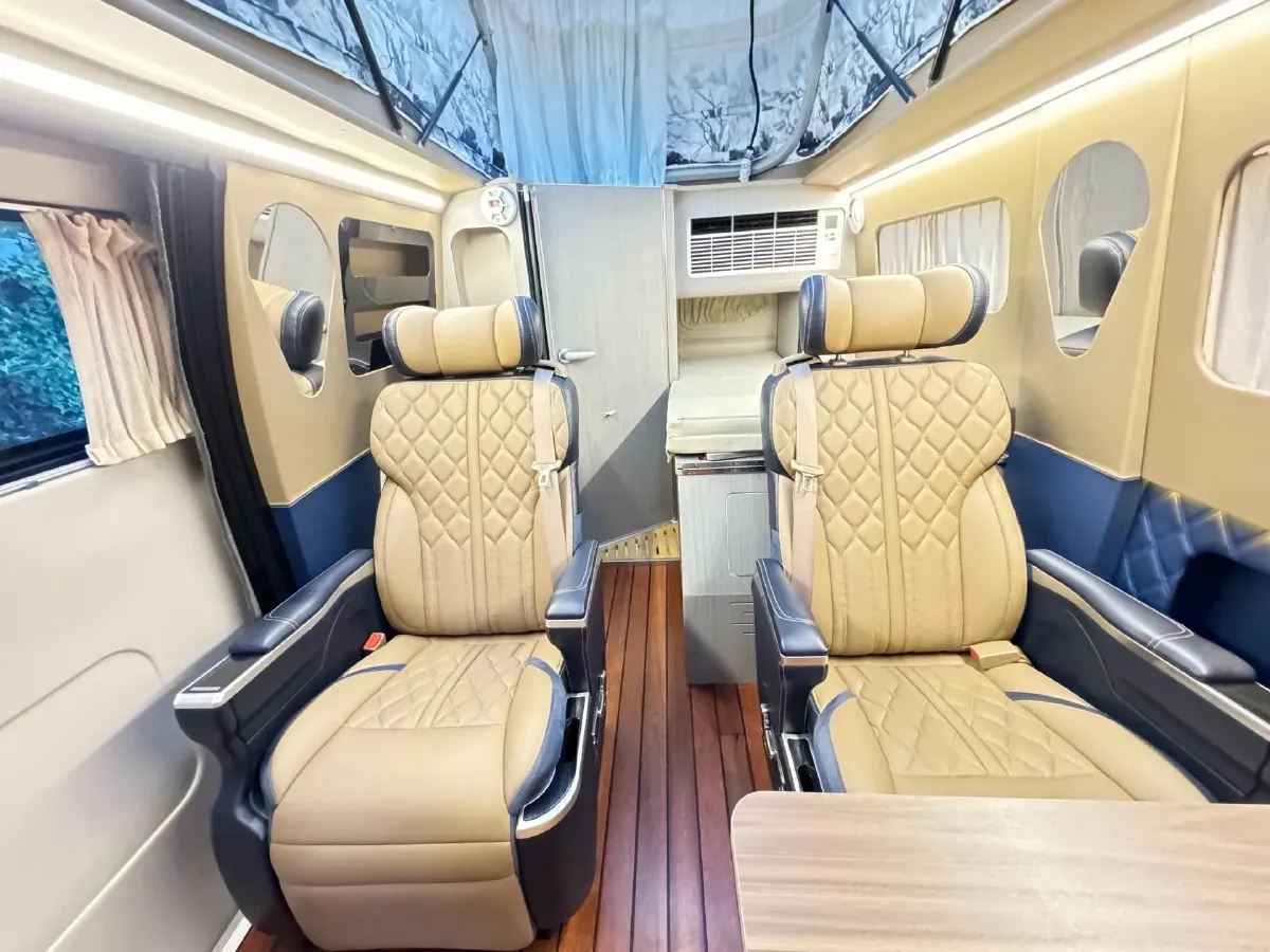 2021 Ford Transit 2.0T 202HP L4 6AT,autocango,china used car exporter,china ev exporter,chinese used car exporter,chinese used ev exporter