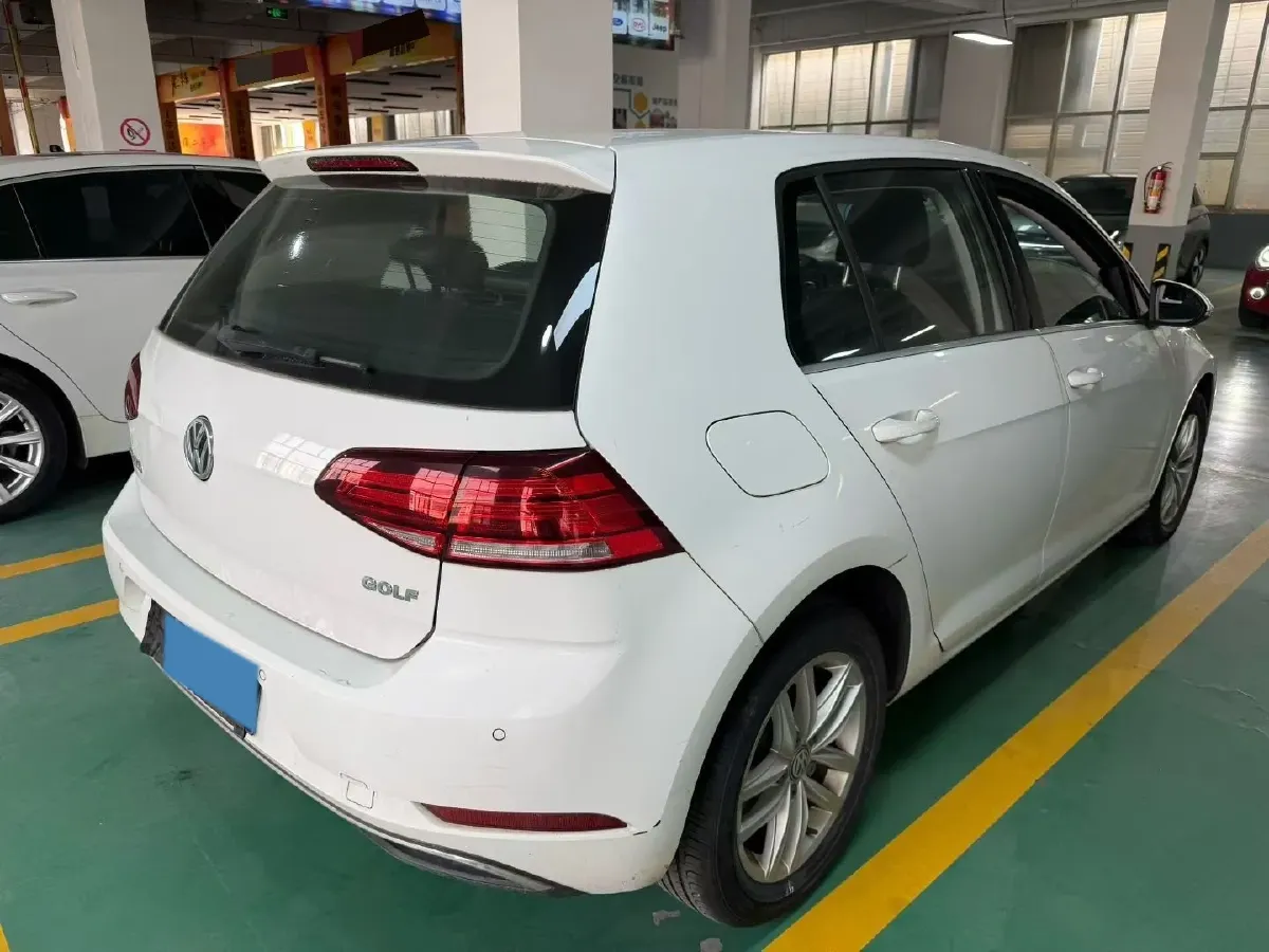2018 Volkswagen Golf 1.6L 110HP L4 6AT,autocango,china used car exporter,china ev exporter,chinese used car exporter,chinese used ev exporter