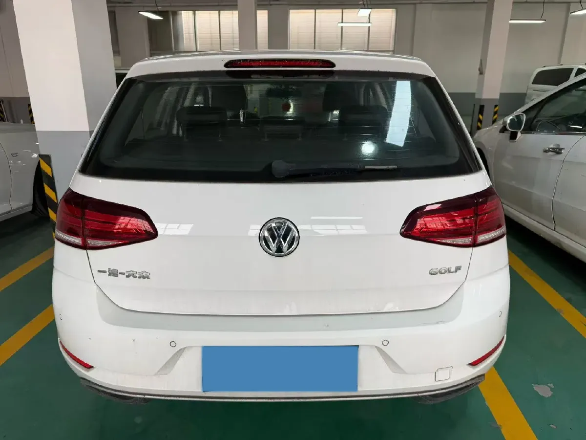 2018 Volkswagen Golf 1.6L 110HP L4 6AT,autocango,china used car exporter,china ev exporter,chinese used car exporter,chinese used ev exporter