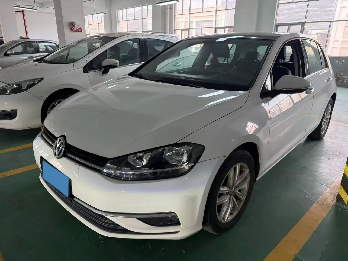 2018 Volkswagen Golf 1.6L 110HP L4 6AT,autocango,china used car exporter,china ev exporter,chinese used car exporter,chinese used ev exporter