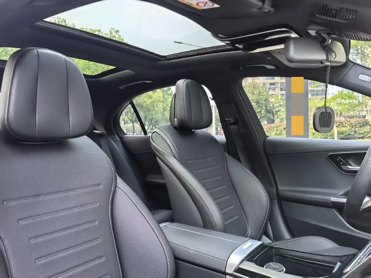 2023 Mercedes-Benz C Class 1.5T 204HP L4 9AT,autocango,china used car exporter,china ev exporter,chinese used car exporter,chinese used ev exporter