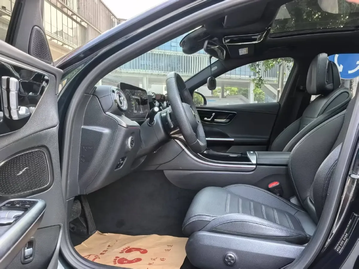 2023 Mercedes-Benz C Class 1.5T 204HP L4 9AT,autocango,china used car exporter,china ev exporter,chinese used car exporter,chinese used ev exporter