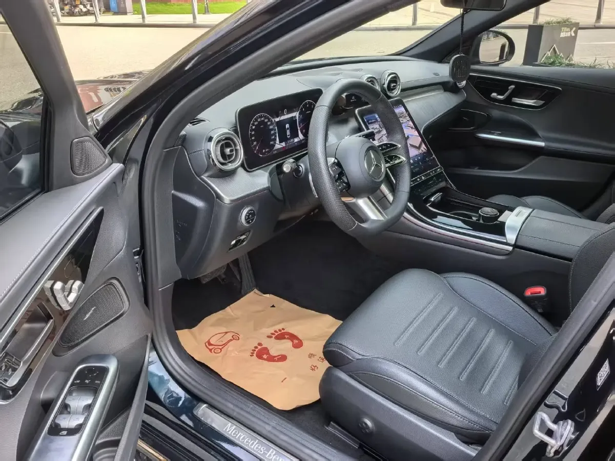 2023 Mercedes-Benz C Class 1.5T 204HP L4 9AT,autocango,china used car exporter,china ev exporter,chinese used car exporter,chinese used ev exporter