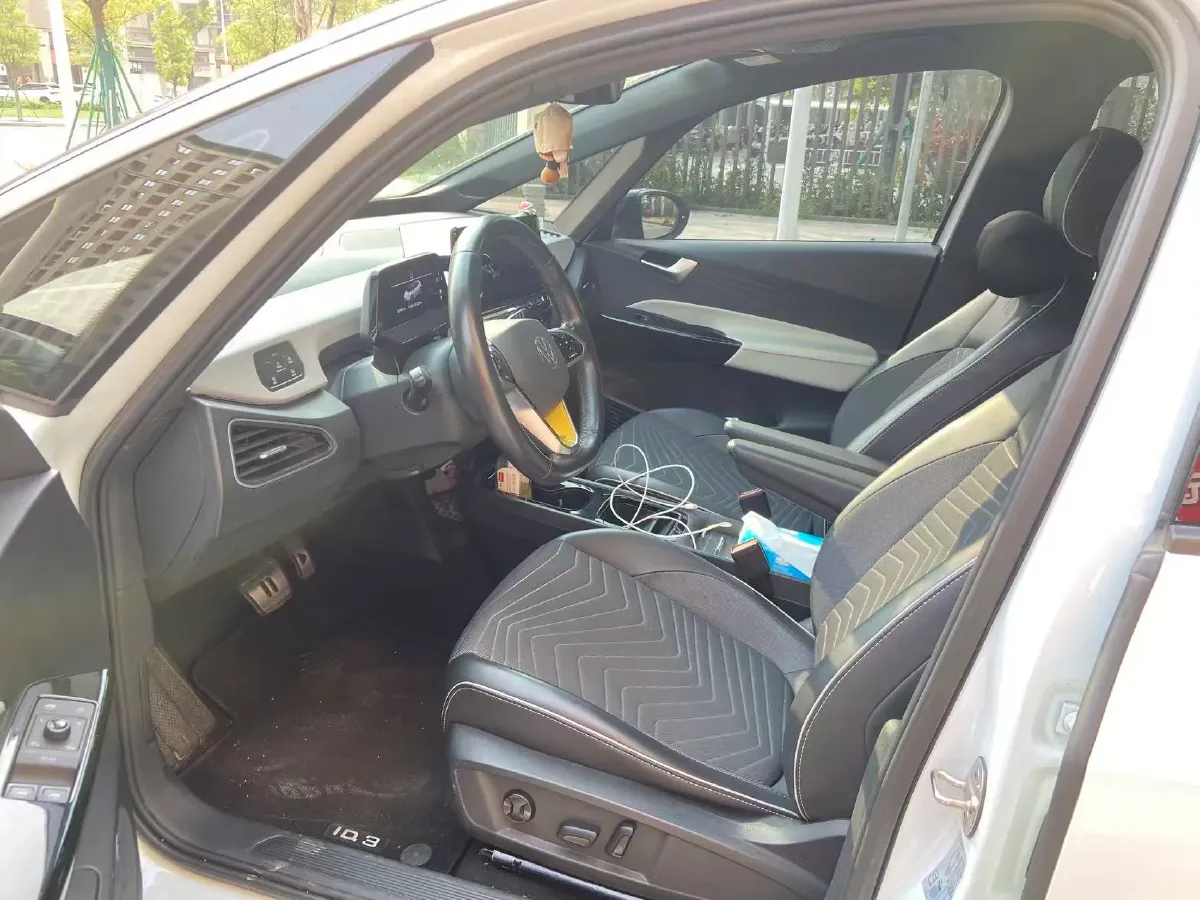 2022 Volkswagen ID.3 BEV 57.3KWH,autocango,china used car exporter,china ev exporter,chinese used car exporter,chinese used ev exporter