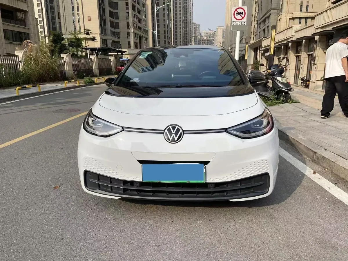 2022 Volkswagen ID.3 BEV 57.3KWH,autocango,china used car exporter,china ev exporter,chinese used car exporter,chinese used ev exporter