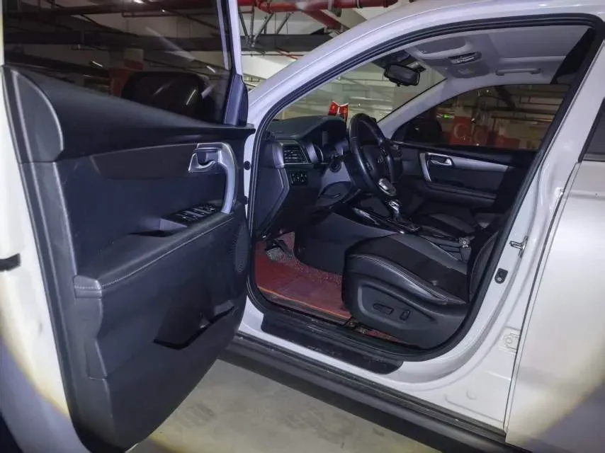 2018 Kia Sportage R 2.0L 160HP L4 6AT,autocango,china used car exporter,china ev exporter,chinese used car exporter,chinese used ev exporter