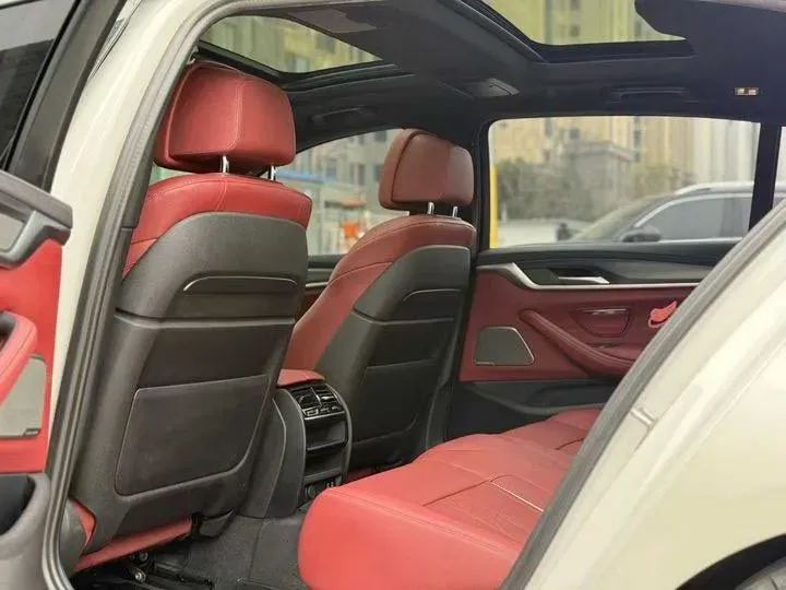 2021 BMW 5 Series 2.0T 184HP L4 8AT PHEV 17.7KWH,autocango,china used car exporter,china ev exporter,chinese used car exporter,chinese used ev exporter