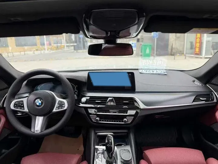 2021 BMW 5 Series 2.0T 184HP L4 8AT PHEV 17.7KWH,autocango,china used car exporter,china ev exporter,chinese used car exporter,chinese used ev exporter