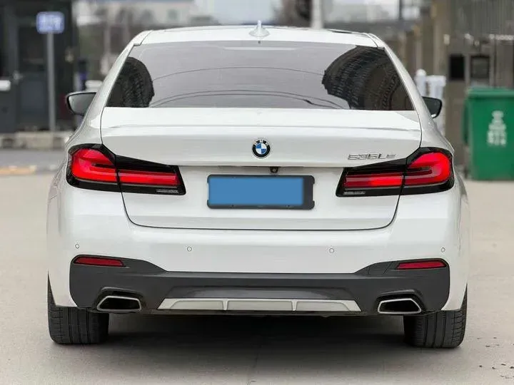 2021 BMW 5 Series 2.0T 184HP L4 8AT PHEV 17.7KWH,autocango,china used car exporter,china ev exporter,chinese used car exporter,chinese used ev exporter