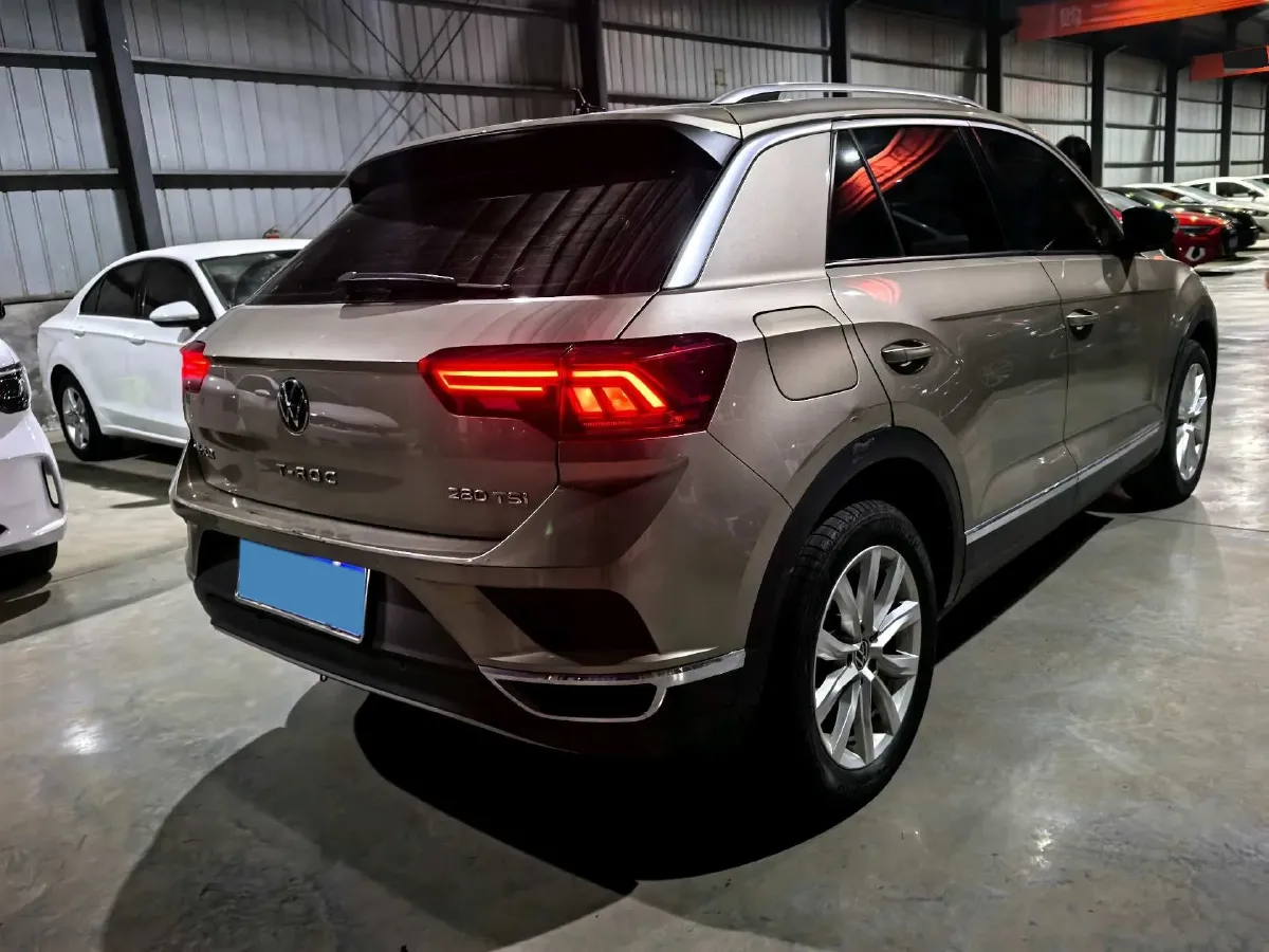 2020 Volkswagen T-Roc 1.4T 150HP L4 7DCT,autocango,china used car exporter,china ev exporter,chinese used car exporter,chinese used ev exporter