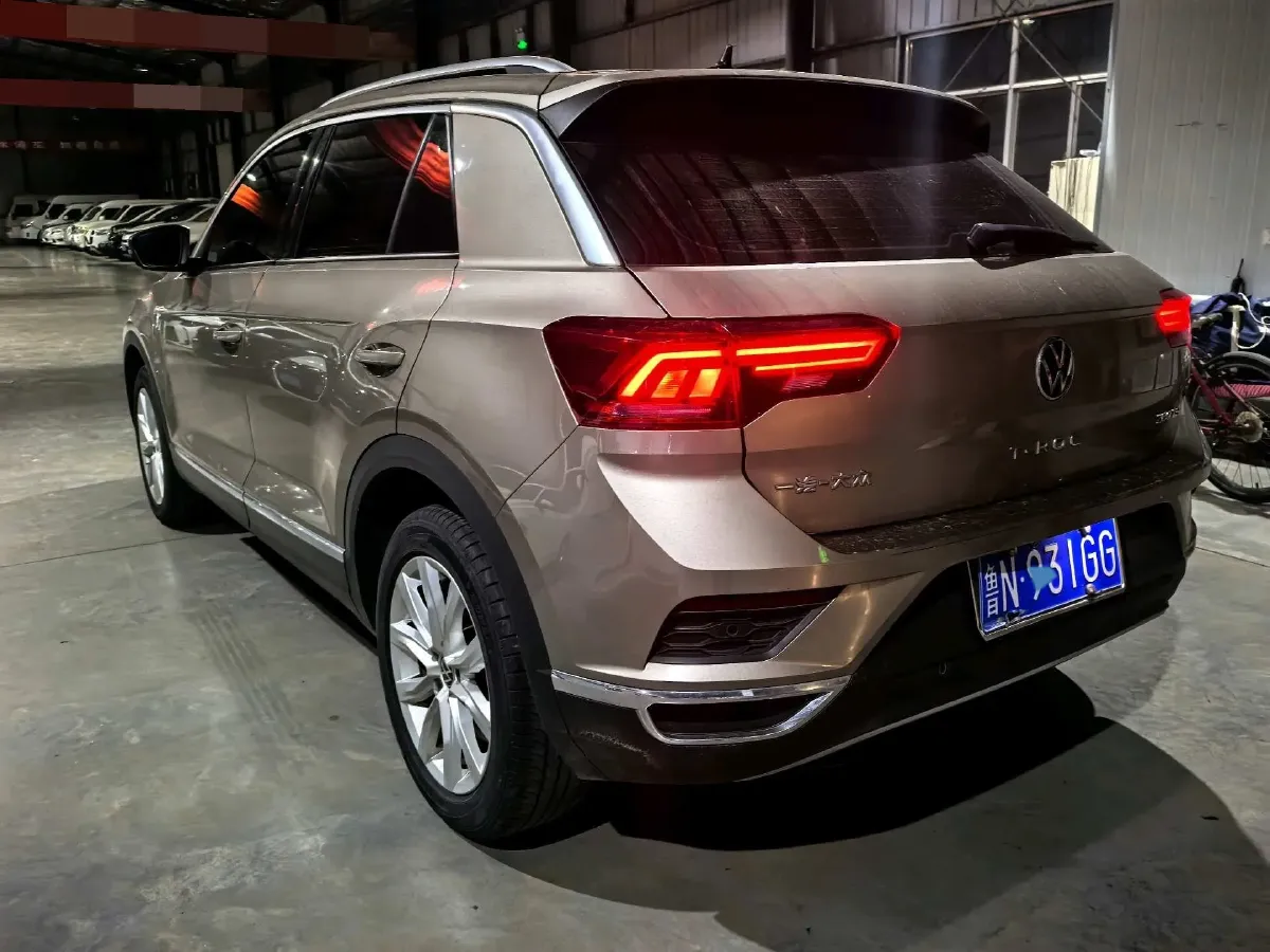 2020 Volkswagen T-Roc 1.4T 150HP L4 7DCT,autocango,china used car exporter,china ev exporter,chinese used car exporter,chinese used ev exporter
