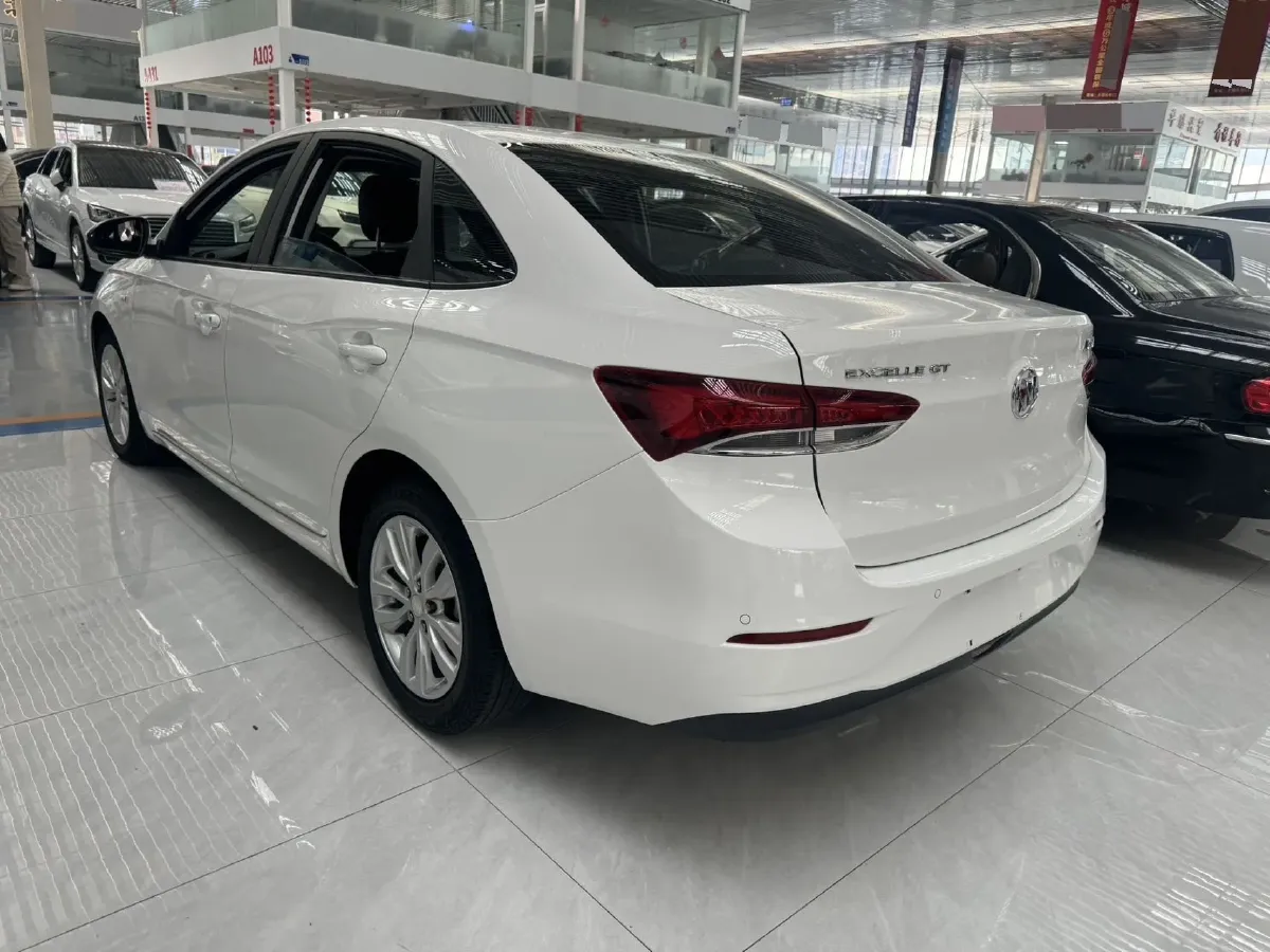 2021 Buick Excelle 1.5L 113HP L4 6AT,autocango,china used car exporter,china ev exporter,chinese used car exporter,chinese used ev exporter