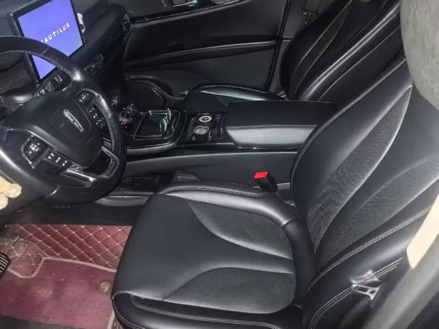 2021 Lincoln Nautilus 2.0T 245HP L4 8AT,autocango,china used car exporter,china ev exporter,chinese used car exporter,chinese used ev exporter