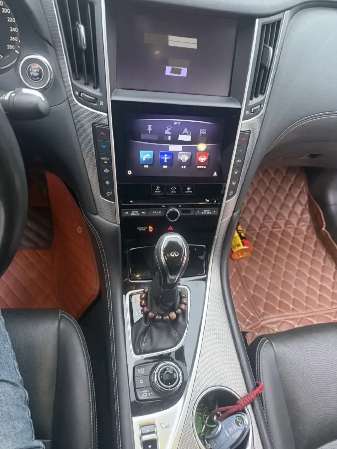 2018 Jeep Grand Commander 2.0T 265HP L4 9AT,autocango,china used car exporter,china ev exporter,chinese used car exporter,chinese used ev exporter