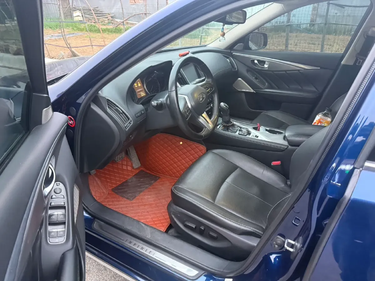 2018 Jeep Grand Commander 2.0T 265HP L4 9AT,autocango,china used car exporter,china ev exporter,chinese used car exporter,chinese used ev exporter