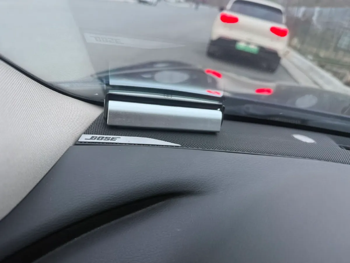 2018 Jeep Grand Commander 2.0T 265HP L4 9AT,autocango,china used car exporter,china ev exporter,chinese used car exporter,chinese used ev exporter