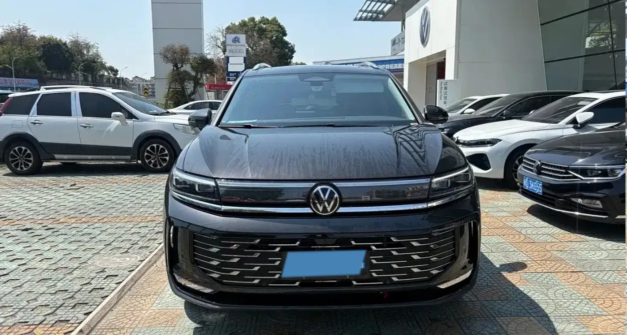 2026 Volkswagen Talagon 2.0T 272HP L4 7DCT,autocango,china used car exporter,china ev exporter,chinese used car exporter,chinese used ev exporter