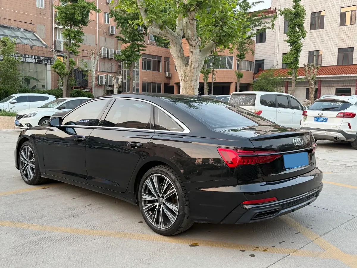 2021 Audi A6L 3.0T 340HP V6 7DCT,autocango,china used car exporter,china ev exporter,chinese used car exporter,chinese used ev exporter