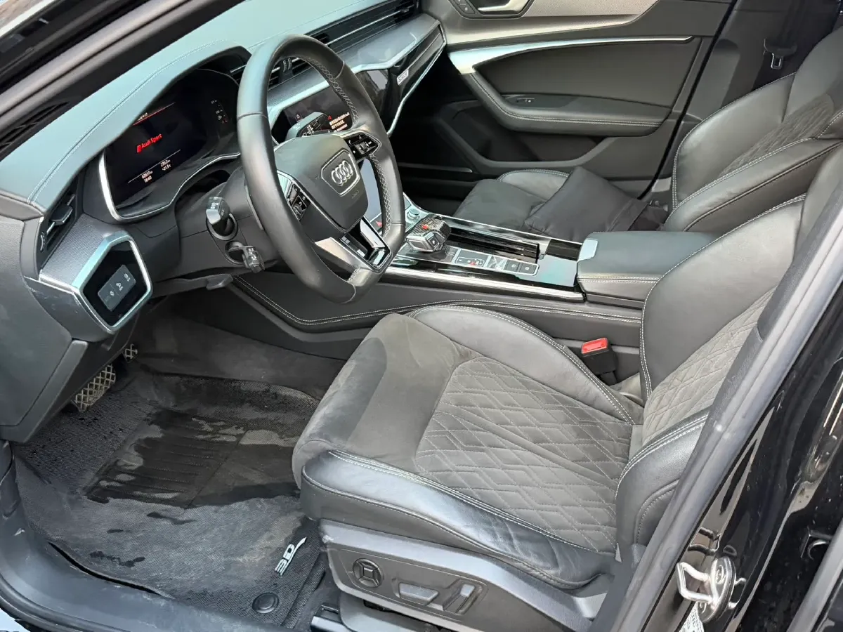 2021 Audi A6L 3.0T 340HP V6 7DCT,autocango,china used car exporter,china ev exporter,chinese used car exporter,chinese used ev exporter